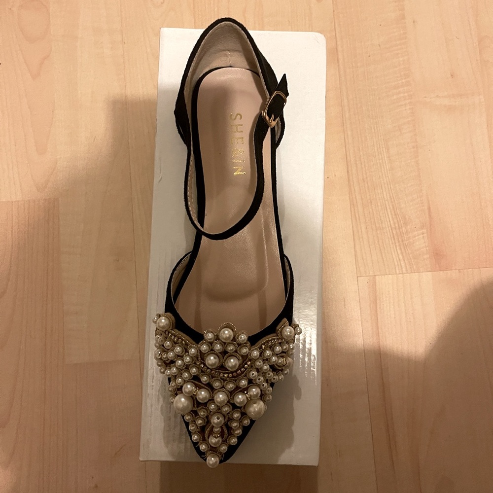 Black Flats